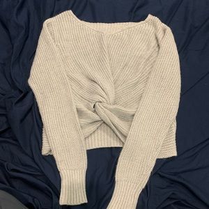 GREY KNOTTED CROPPED SWEATER